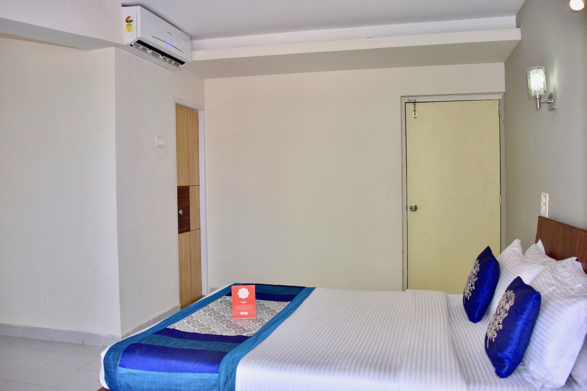 Q Lite Calangute Hotel Exterior photo