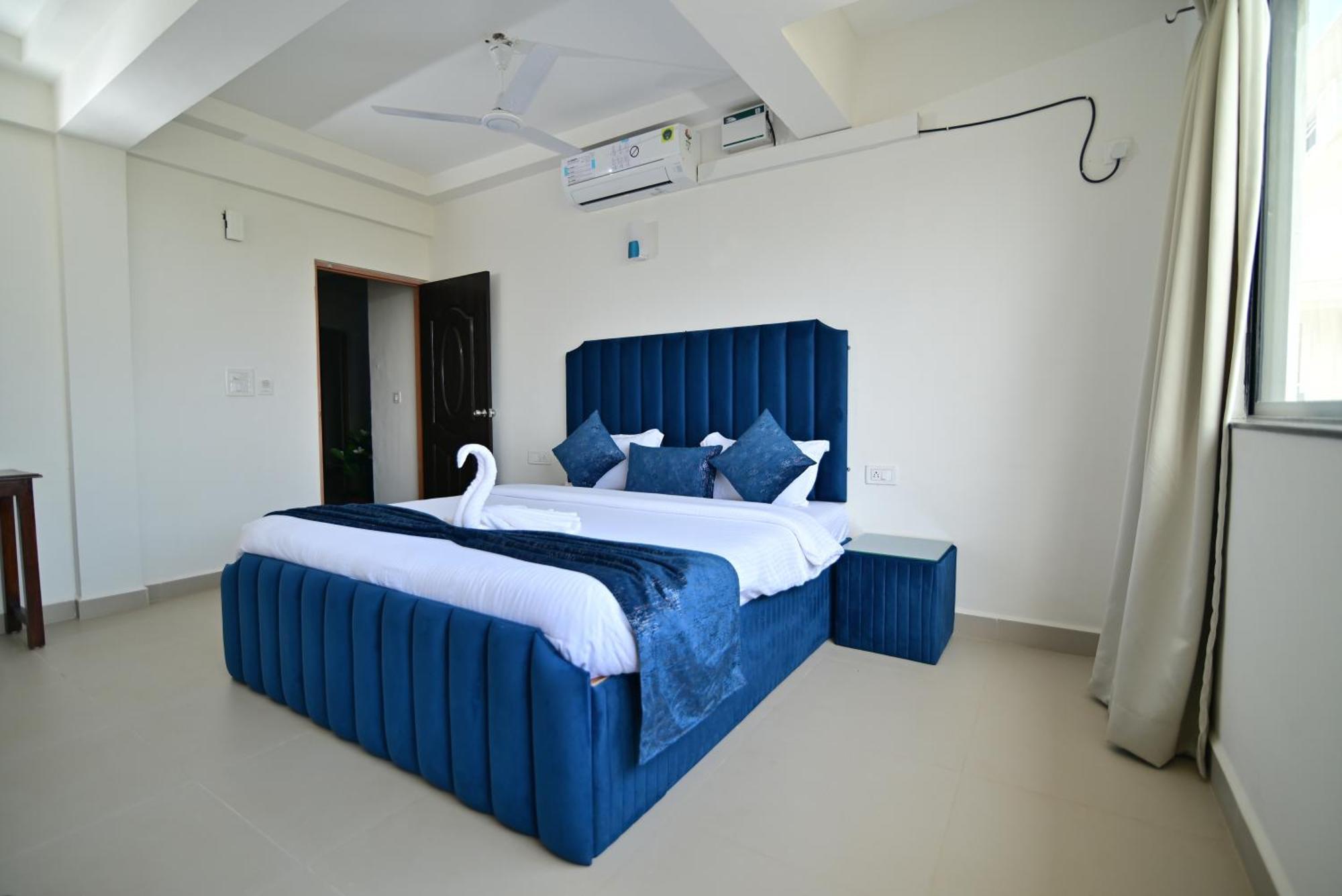 Q Lite Calangute Hotel Exterior photo